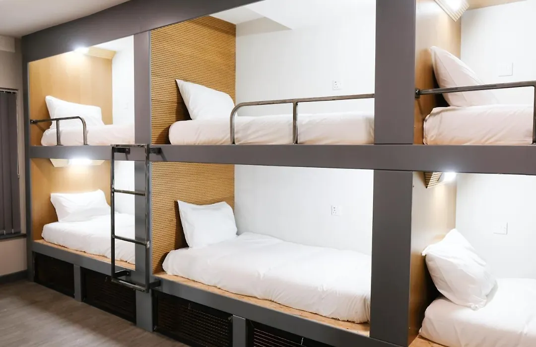 Cwtsh Hostel Central Swansea, Social & Modern, Near Train Station-1